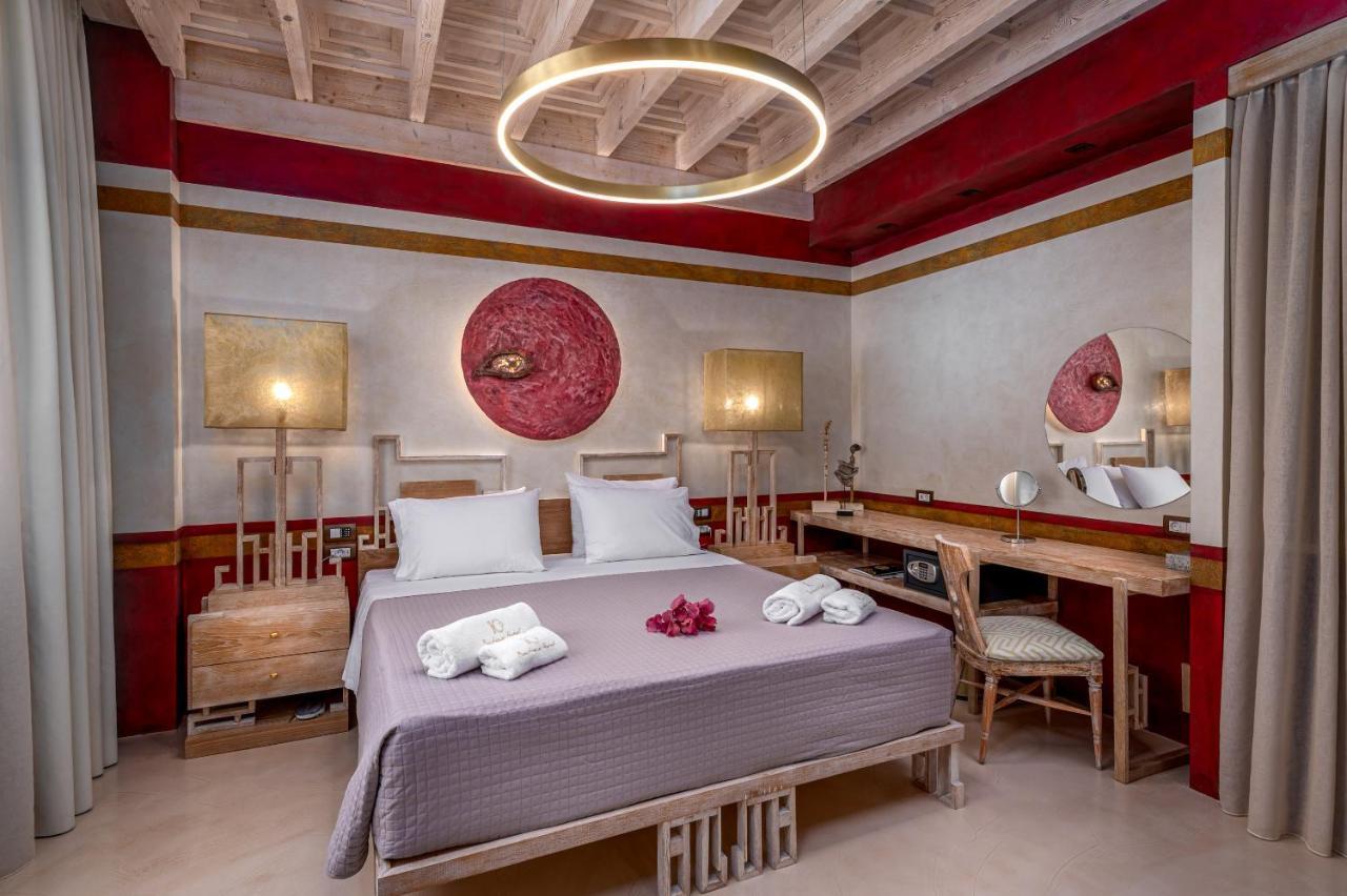 10gr Boutique & Wine Bar 5*