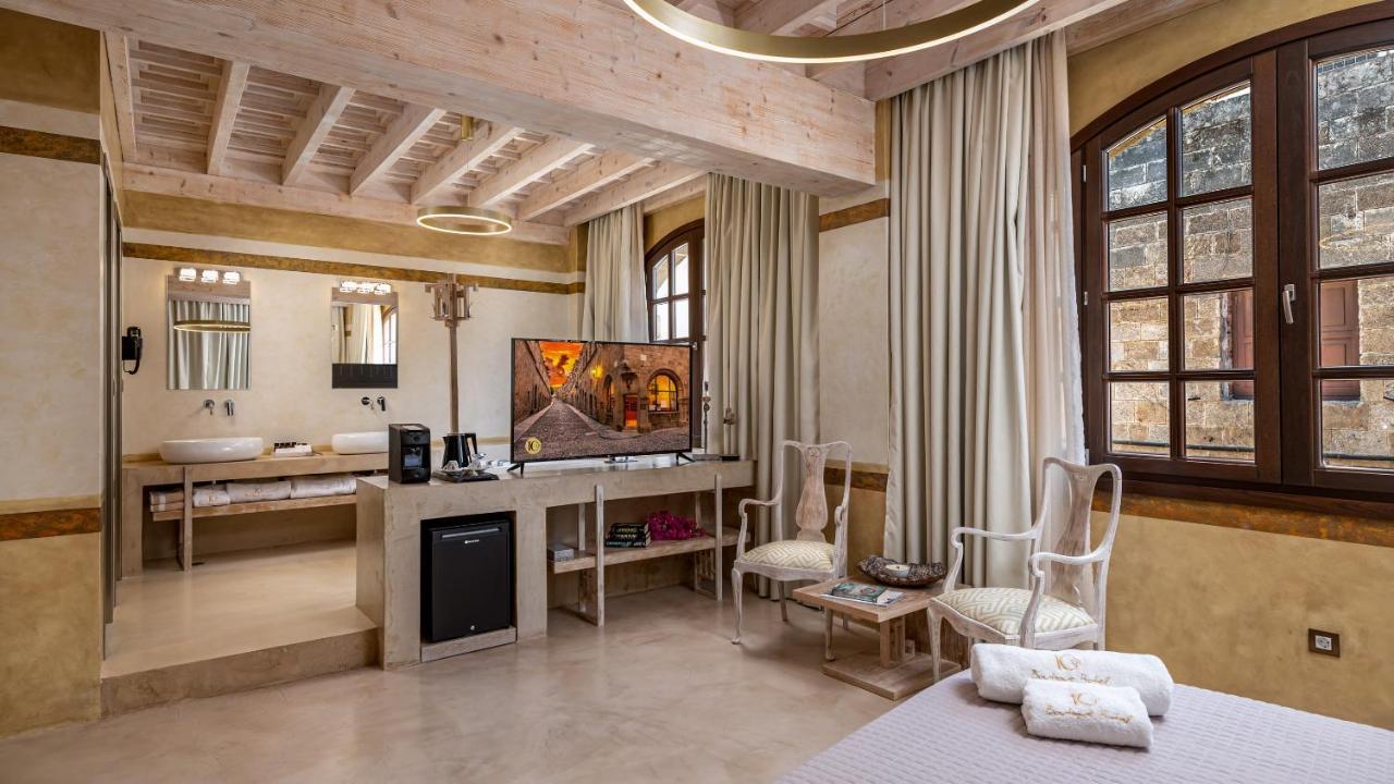 10gr Boutique & Wine Bar 5*