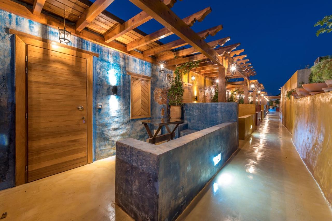 10gr Boutique & Wine Bar 5*